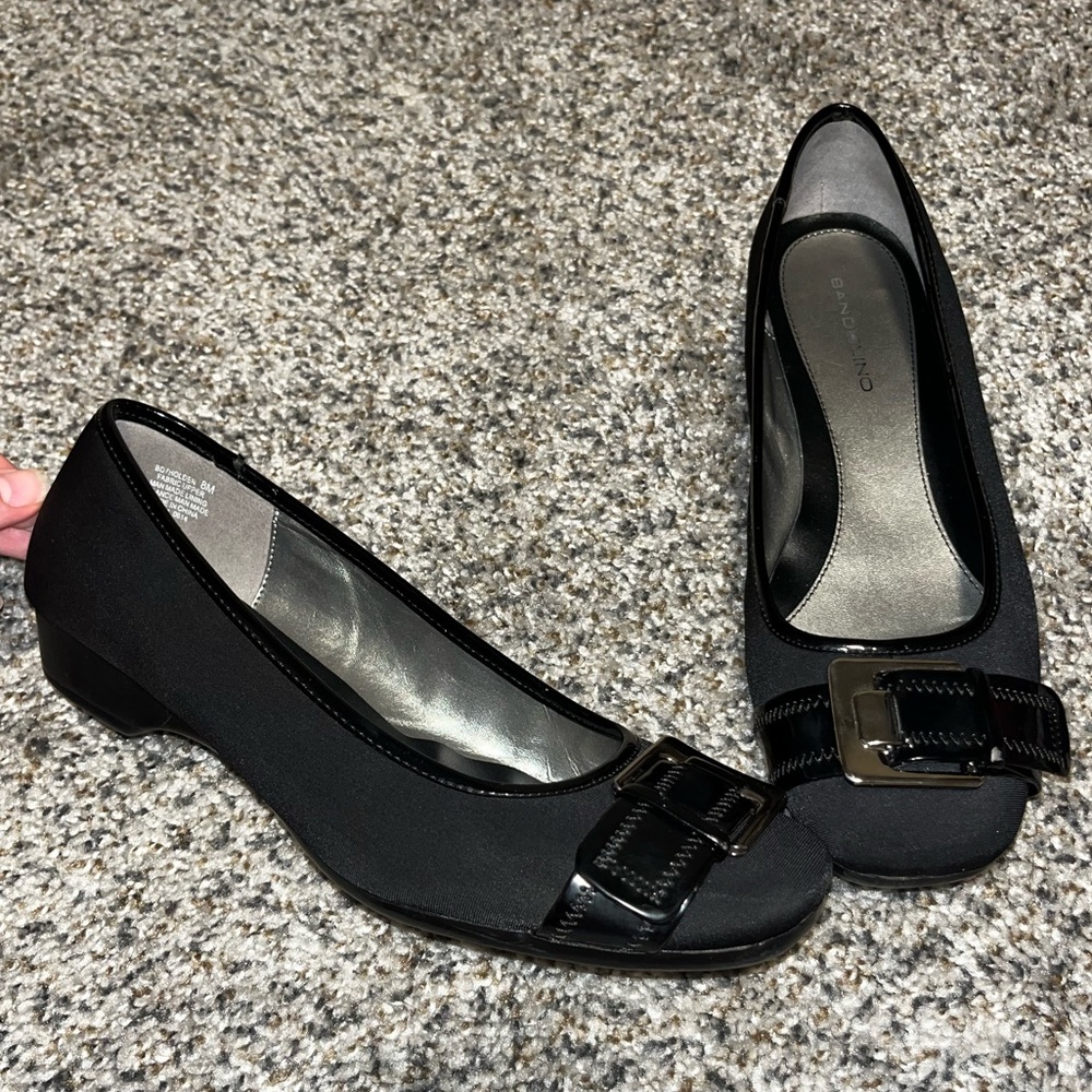 Bandolino Black Flats with Buckle Accent